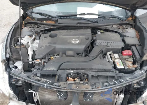 2015 Nissan Altima 2.5 Sv z USA, uszkodzony, nr VIN 1N4AL3AP0FC240218